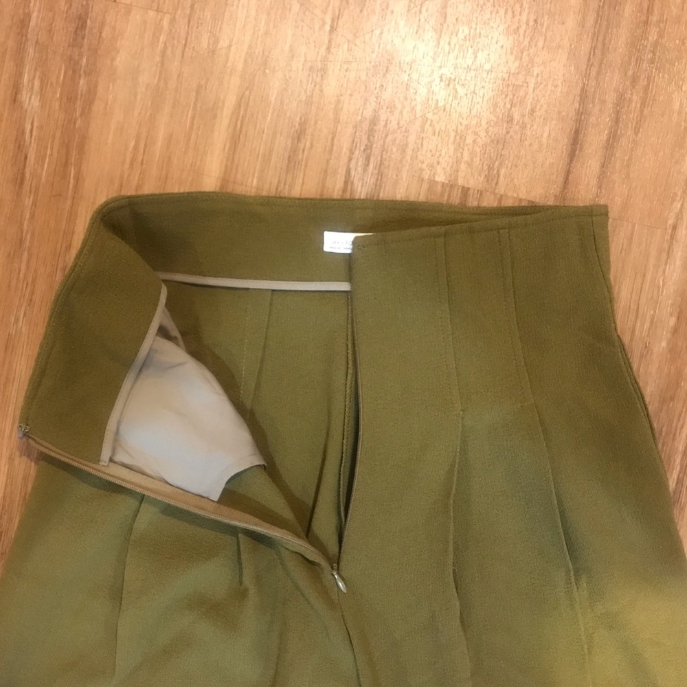 Olive Boned Waist Pants